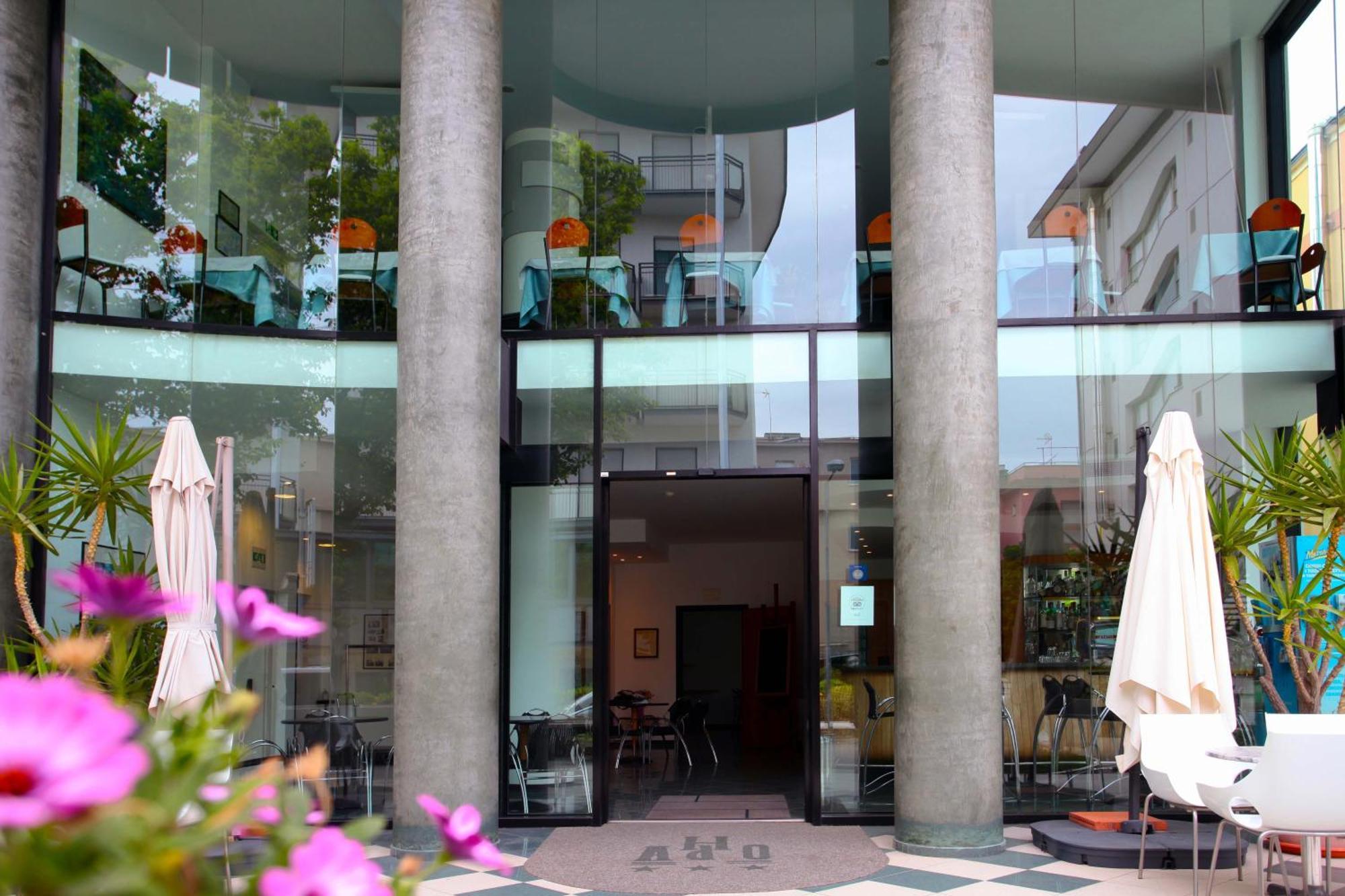 Hotel Ali D'Oro Rímini Exterior foto